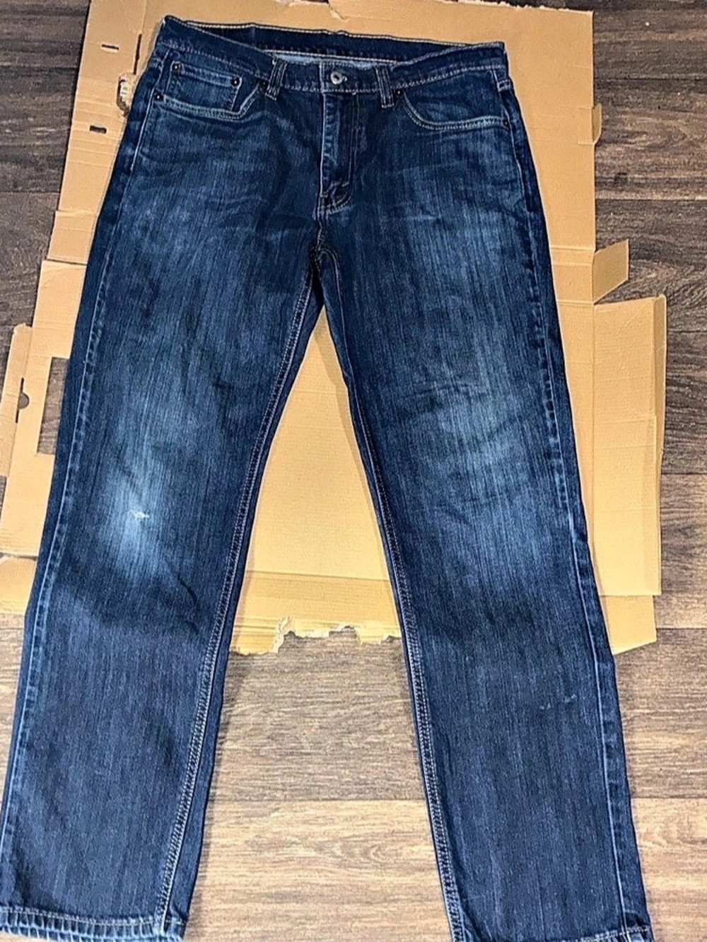 Levi's Straight Leg Blue Jeans